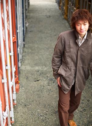 ブランドリユースの専門店 WonderREX浅草ROX・3G店：高品質ブランド品の販売と買取の最前線