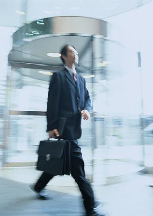 【初心者でも簡単！手作りで叶えるオリジナルTシャツの作り方とおすすめ素材ガイド】