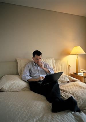 「トレンド最前線！おしゃれなタイダイTシャツを選ぶための信頼ブランドガイド」