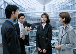 【2026年最新版】パーカーの選び方とコーデ術徹底解説！初心者からファッショニスタまで必見